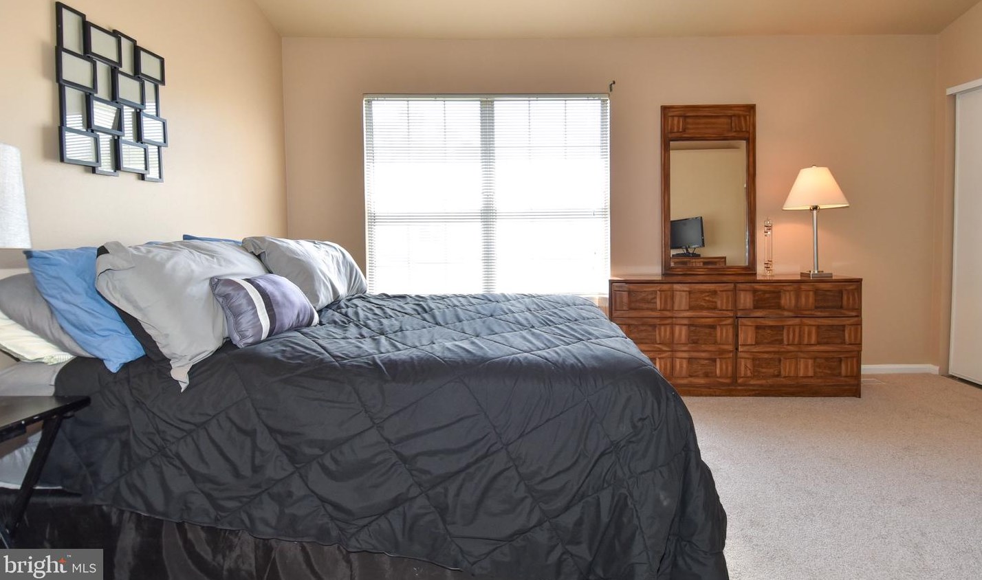 46723 Fielding Ter, Dulles VA  20164-2349 exterior