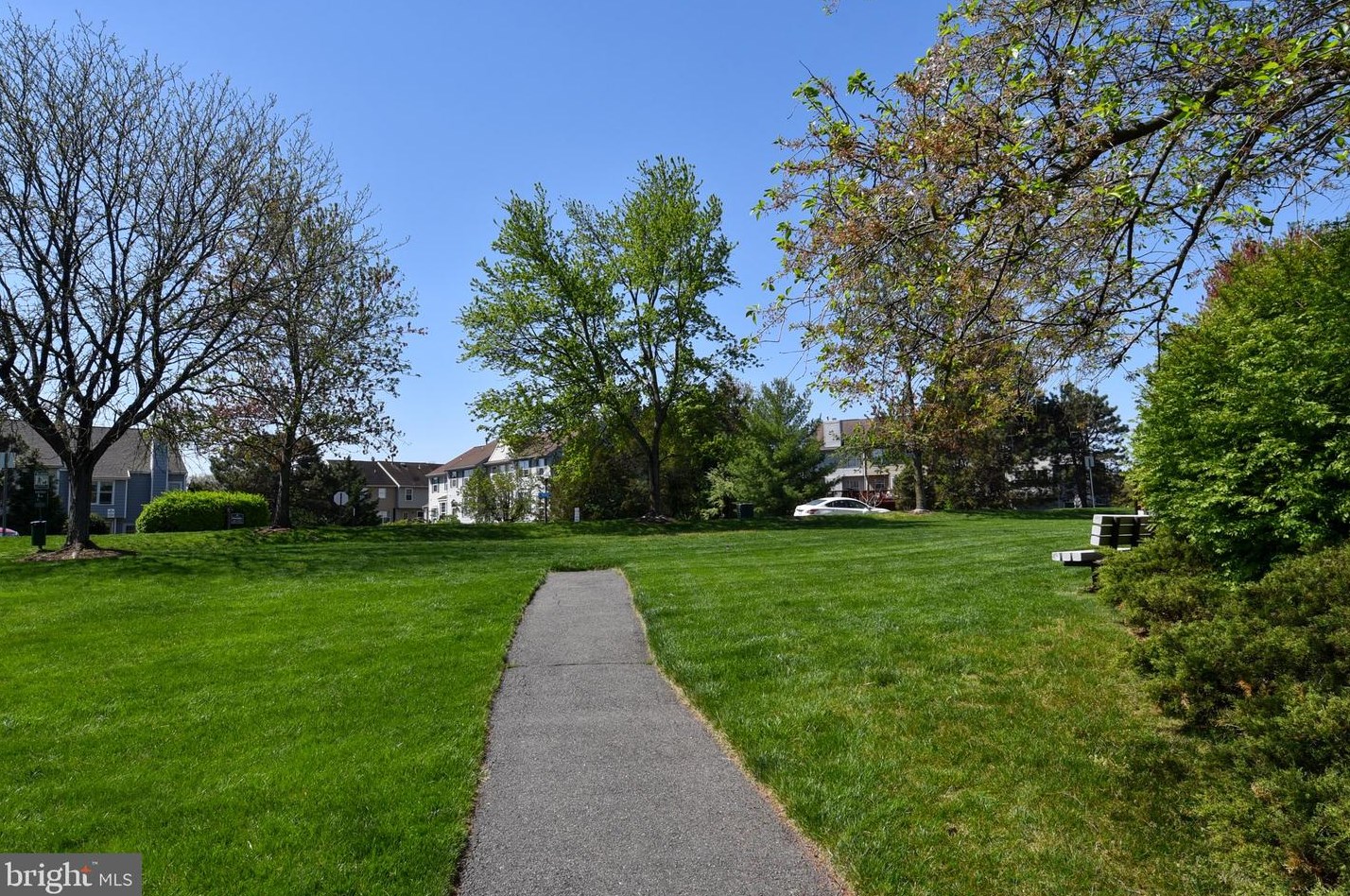 46723 Fielding Ter, Dulles VA  20164-2349 exterior