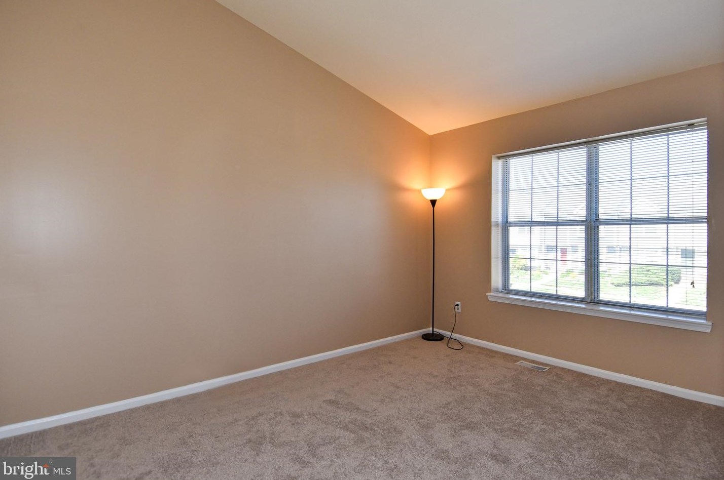 46723 Fielding Ter, Dulles VA  20164-2349 exterior