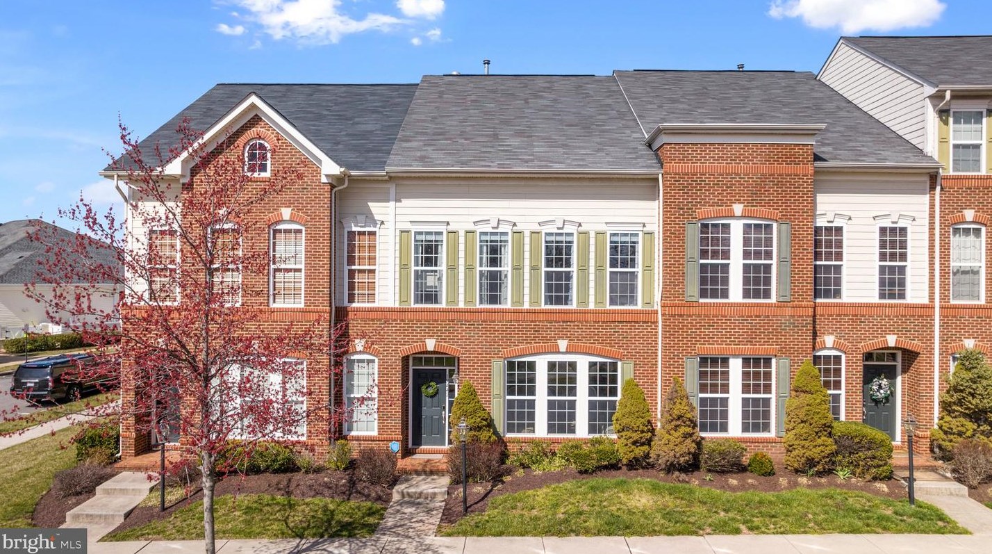 19442 Front St, Leesburg, VA 20176