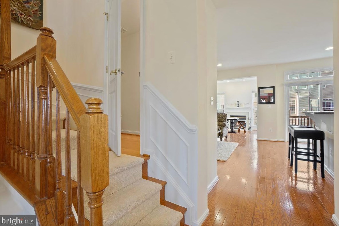 25129 Cutgrass Ter, Stone Ridge VA 20105-5639 exterior