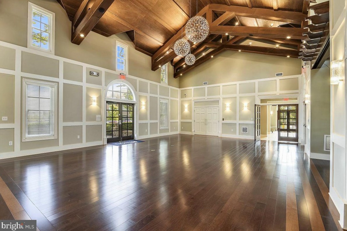 25129 Cutgrass Ter, Stone Ridge VA 20105-5639 exterior