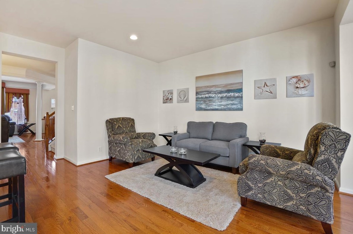 25129 Cutgrass Ter, Stone Ridge VA 20105-5639 exterior