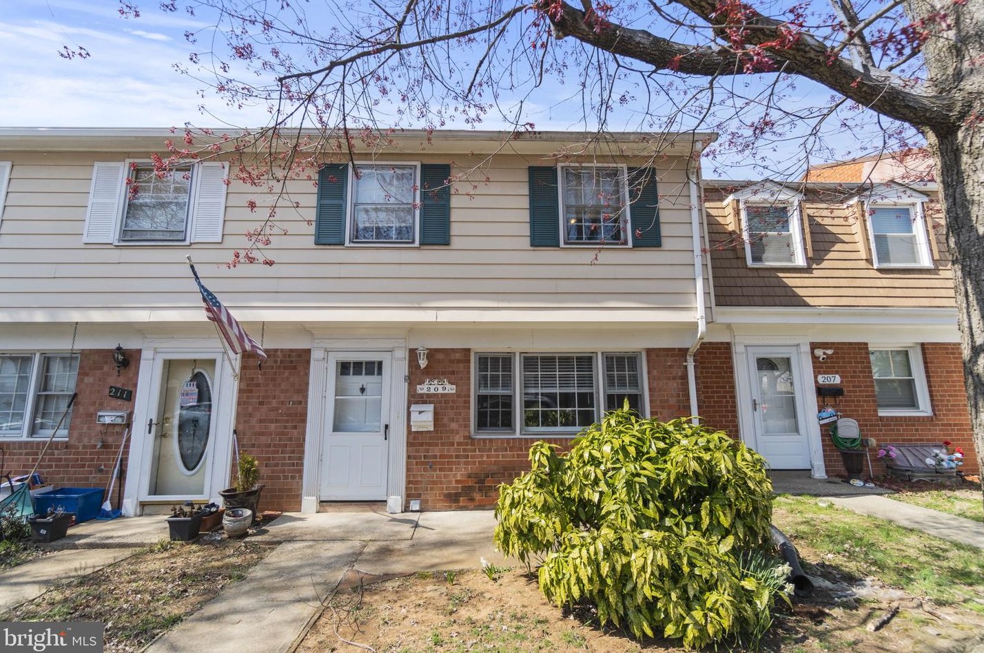 209 Shenandoah St Se, Leesburg, VA 20175