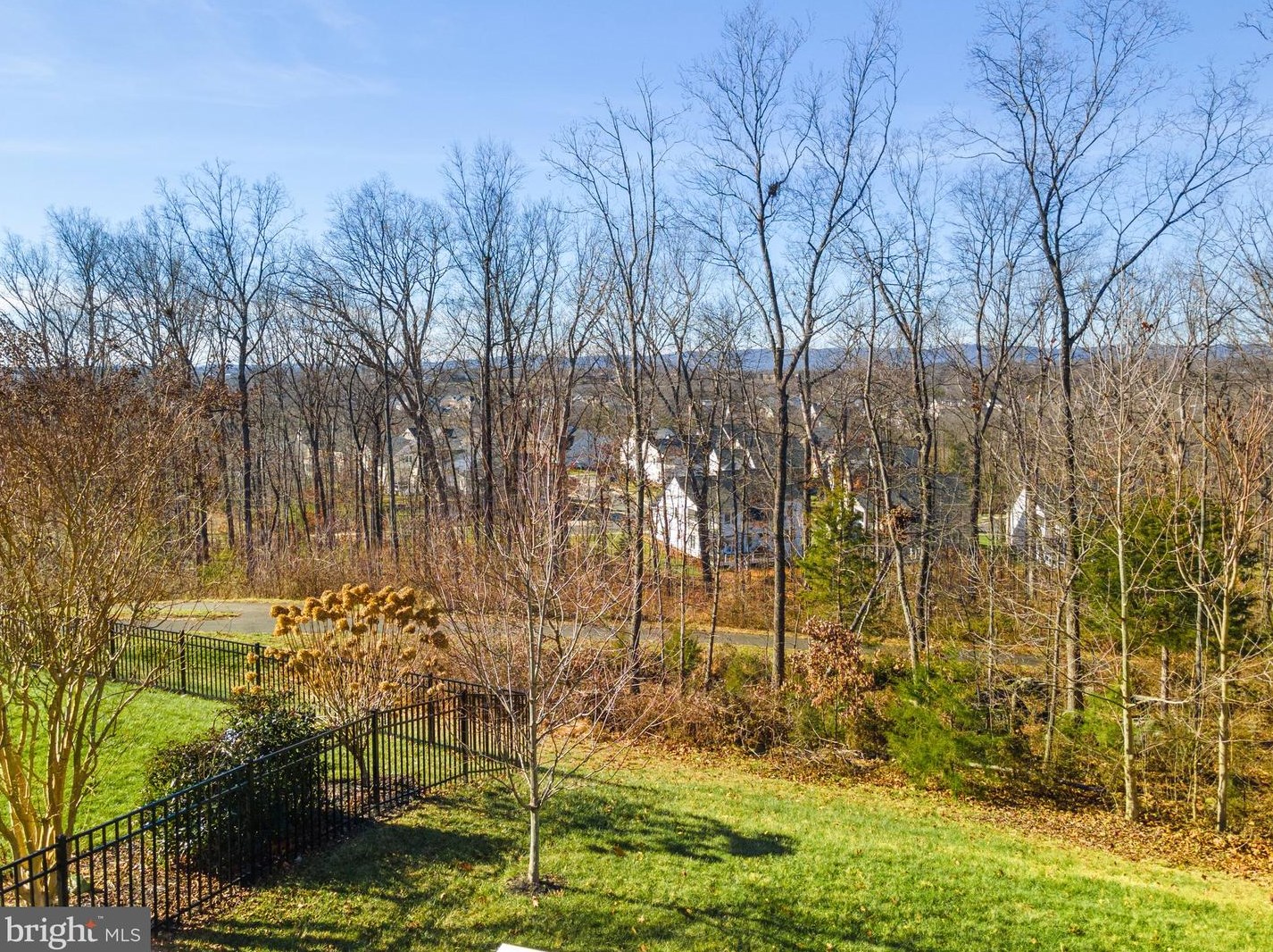 25789 Racing Sun Dr, Stone Ridge, VA 20105-5801