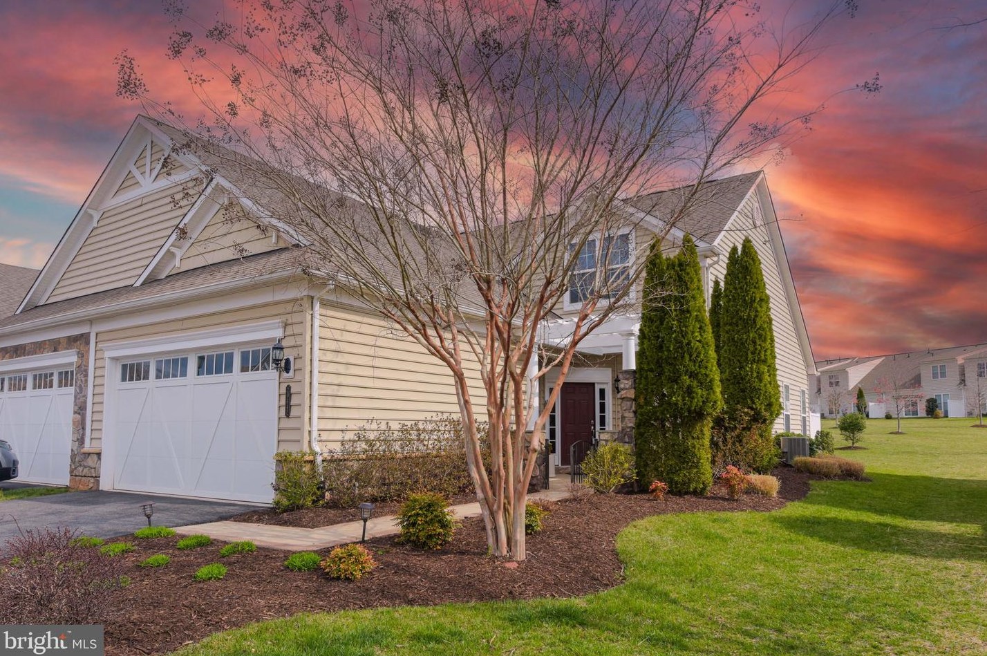 20442 Valley Falls Sq, Ashburn, VA 20147-3897