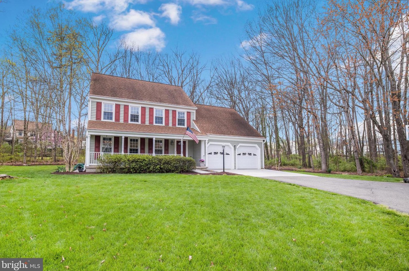 17 Westmoreland Dr, Dulles, VA 20165-5638