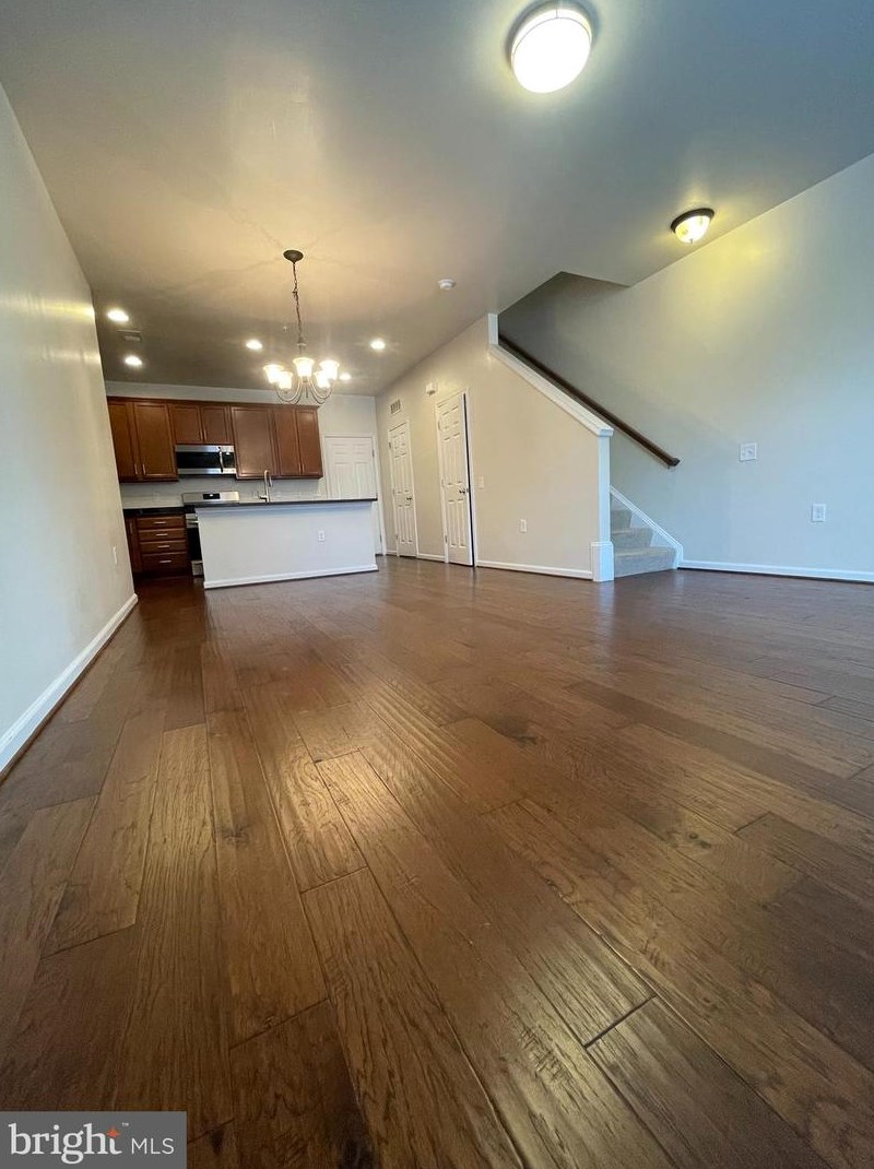20586 Maitland Ter, Ashburn, VA 20147