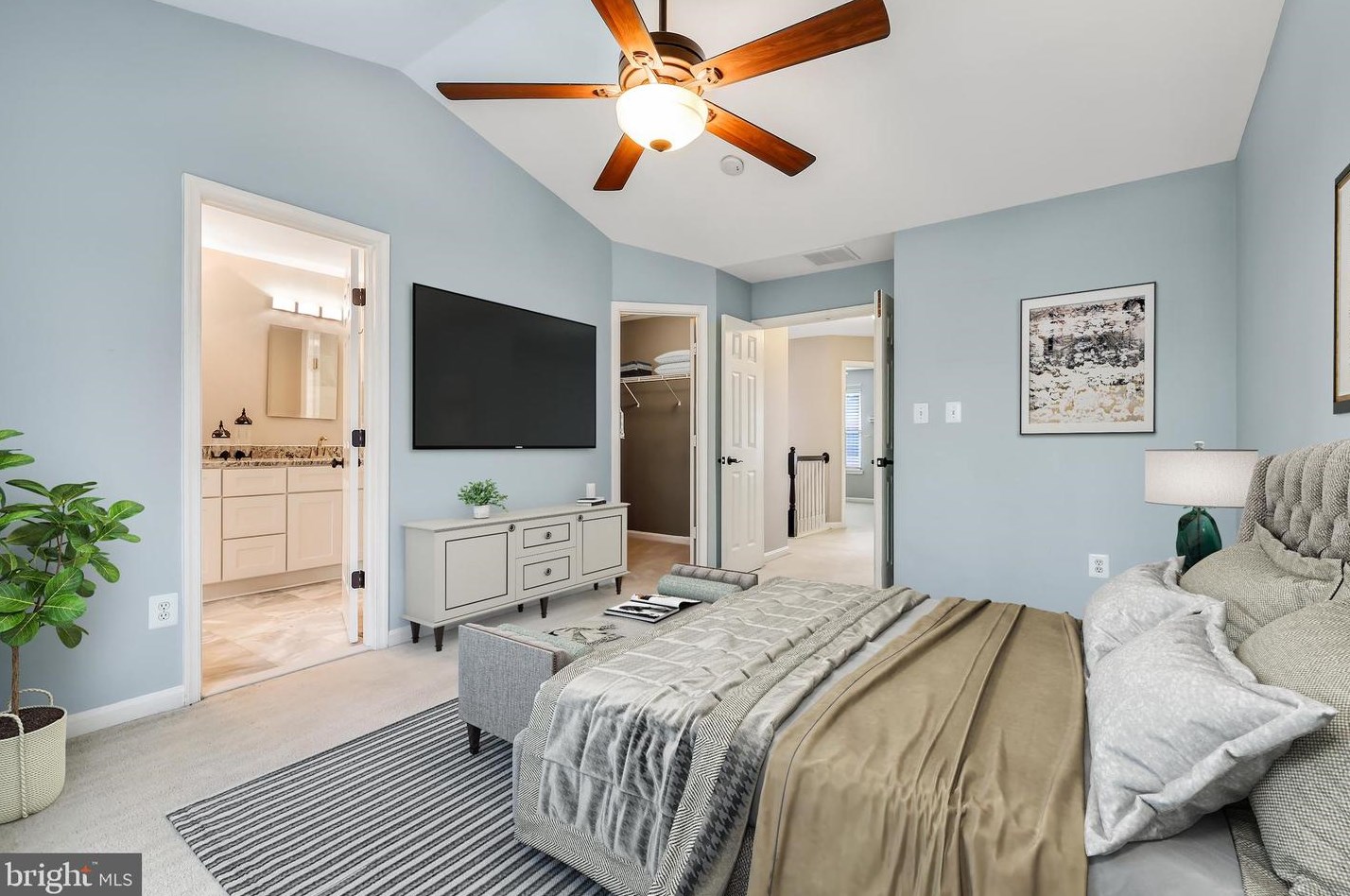 21740 Kings Crossing Ter, Ashburn VA  20147-4515 exterior