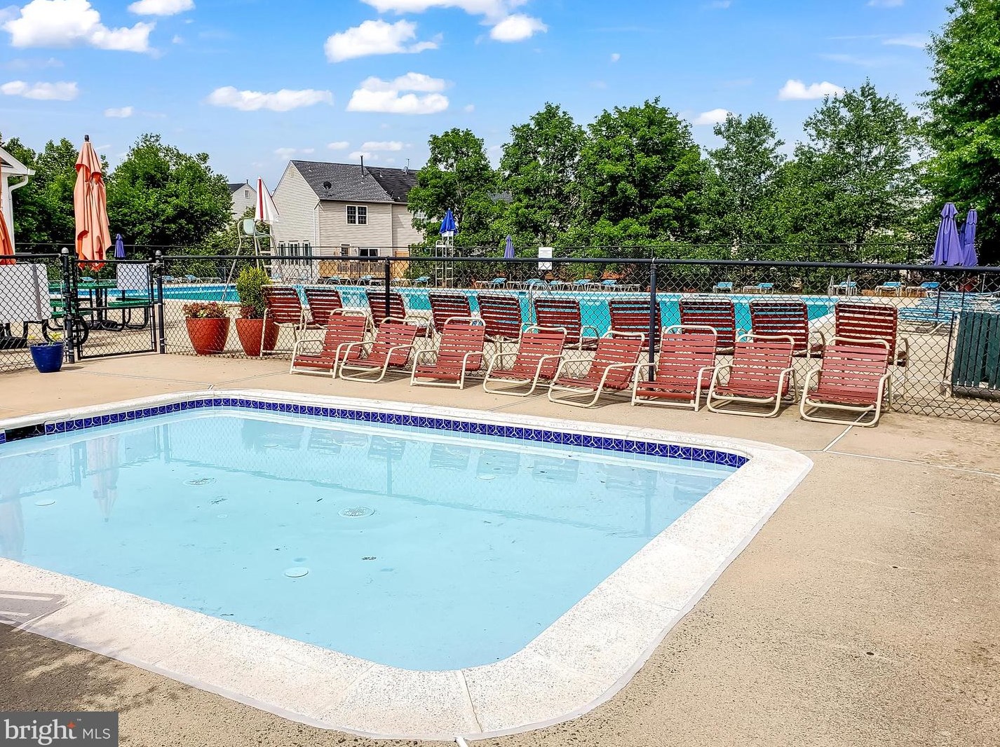 21740 Kings Crossing Ter, Ashburn VA  20147-4515 exterior