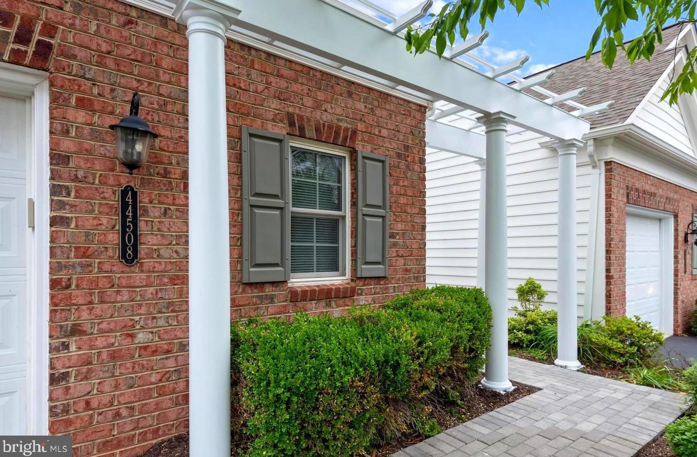 44508 Maltese Falcon Square, Ashburn, VA 20147