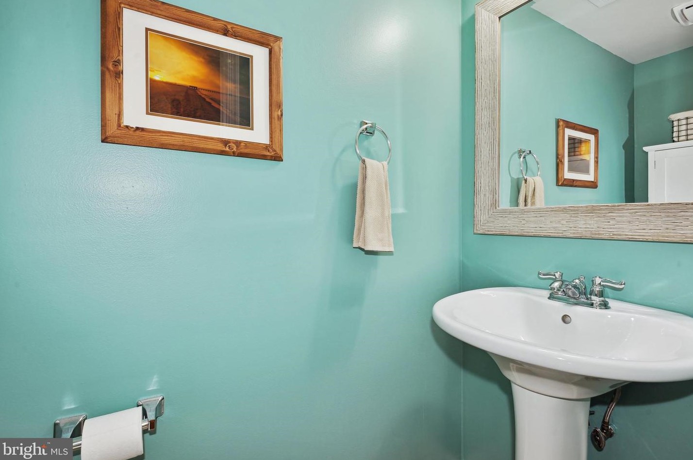 308 Hanford Ct, Dulles VA  20164-2518 exterior