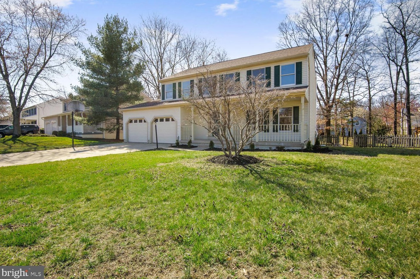 105 Briarwood Ct, Dulles, VA 20164-2851