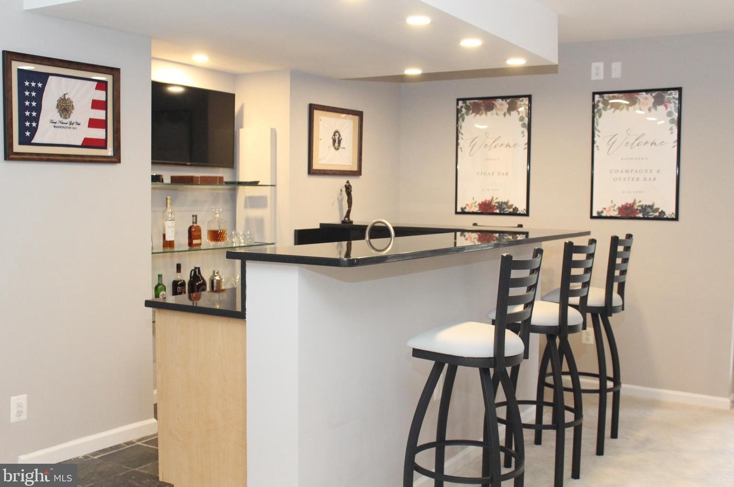 47640 Paulsen Sq, Dulles VA  20165-5193 exterior