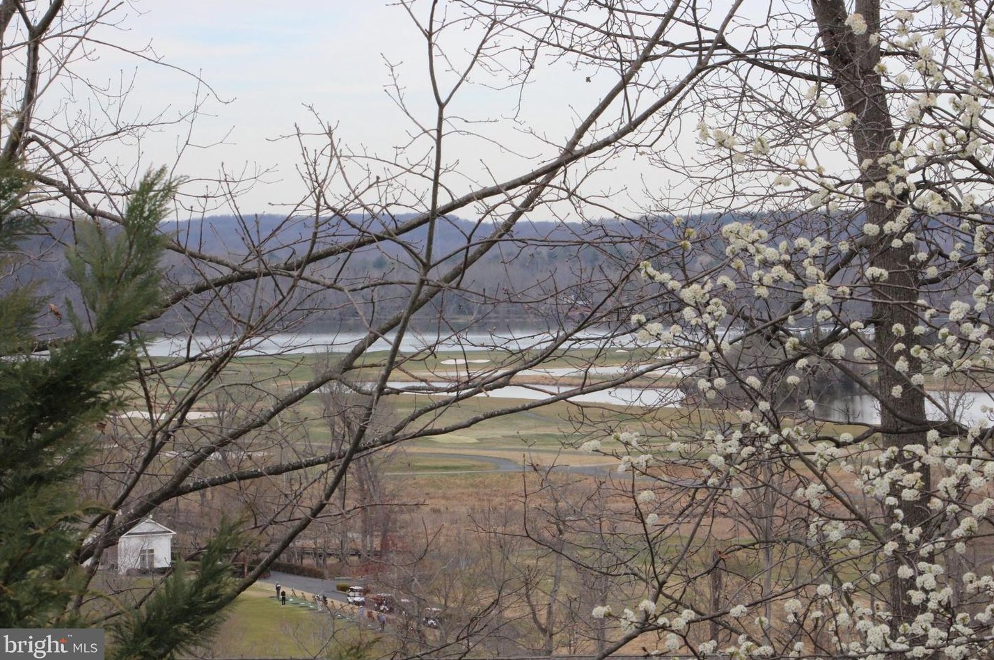 47640 Paulsen Sq, Dulles VA  20165-5193 exterior