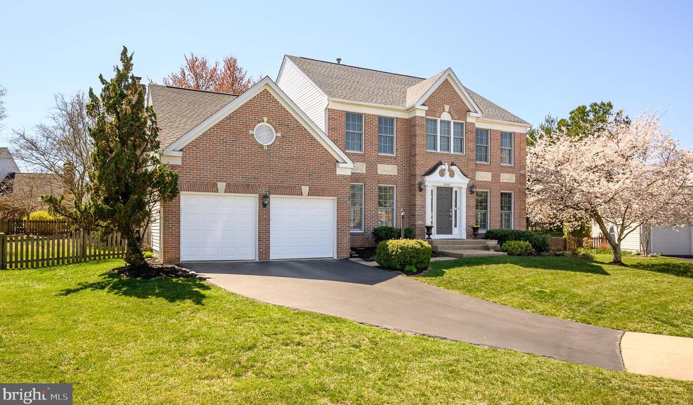 43367 Wildrose Ct, Ashburn, VA 20147-4627