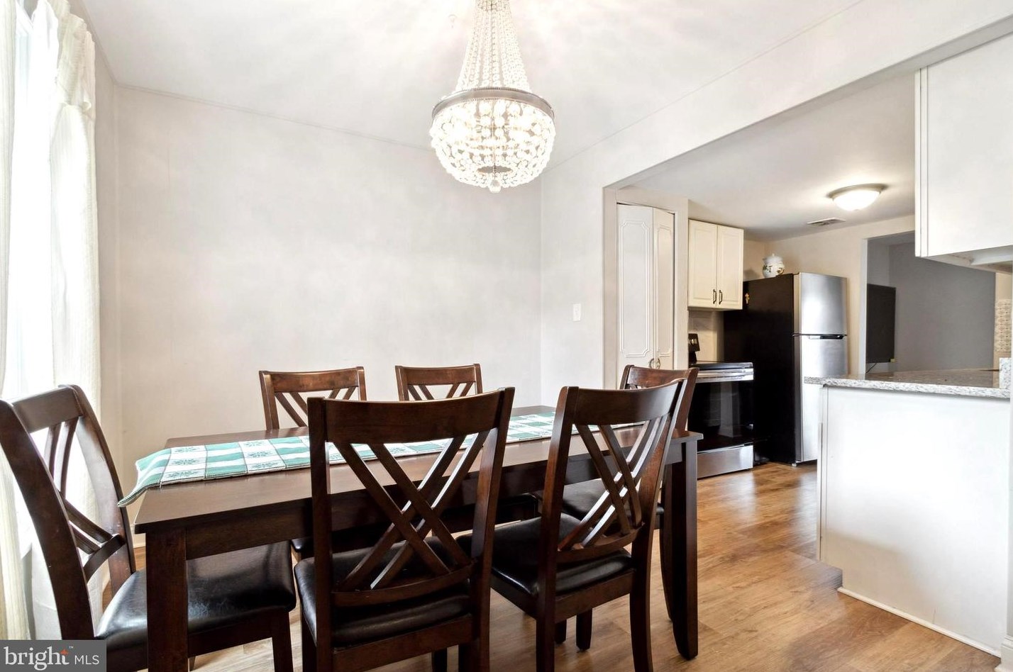 807 Concord Ct, Dulles VA  20164-4212 exterior