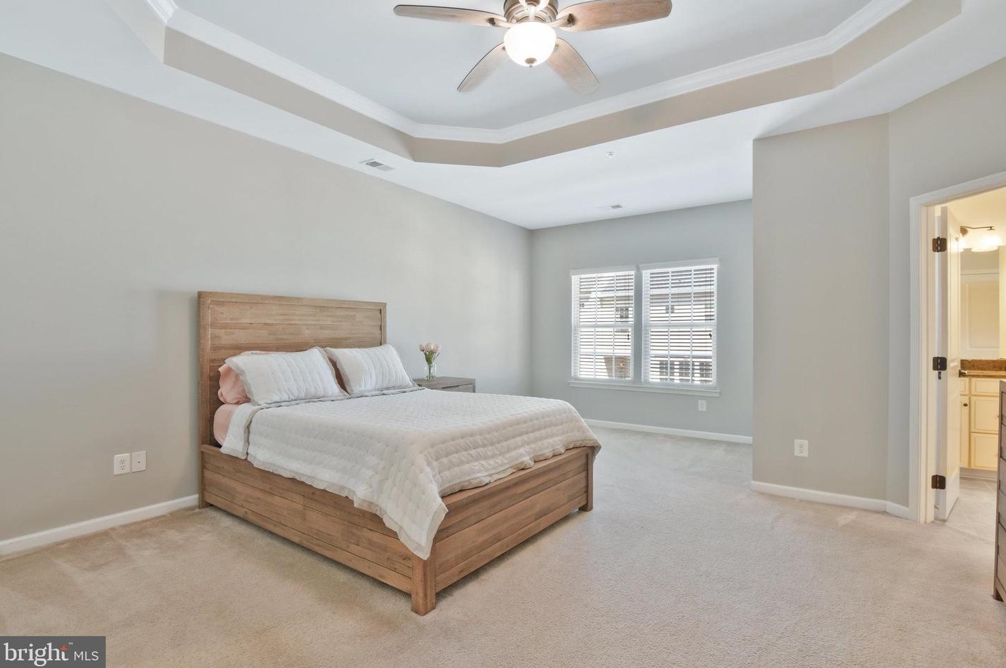 25898 Racing Sun Dr, Stone Ridge VA  20105 exterior