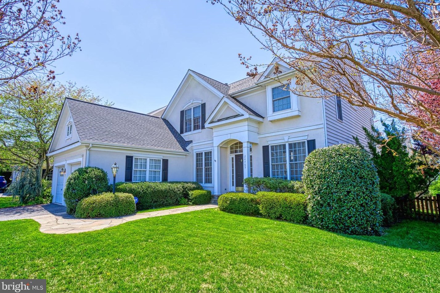 24765 Stone Pillar Dr, Stone Ridge, VA 20105-2953