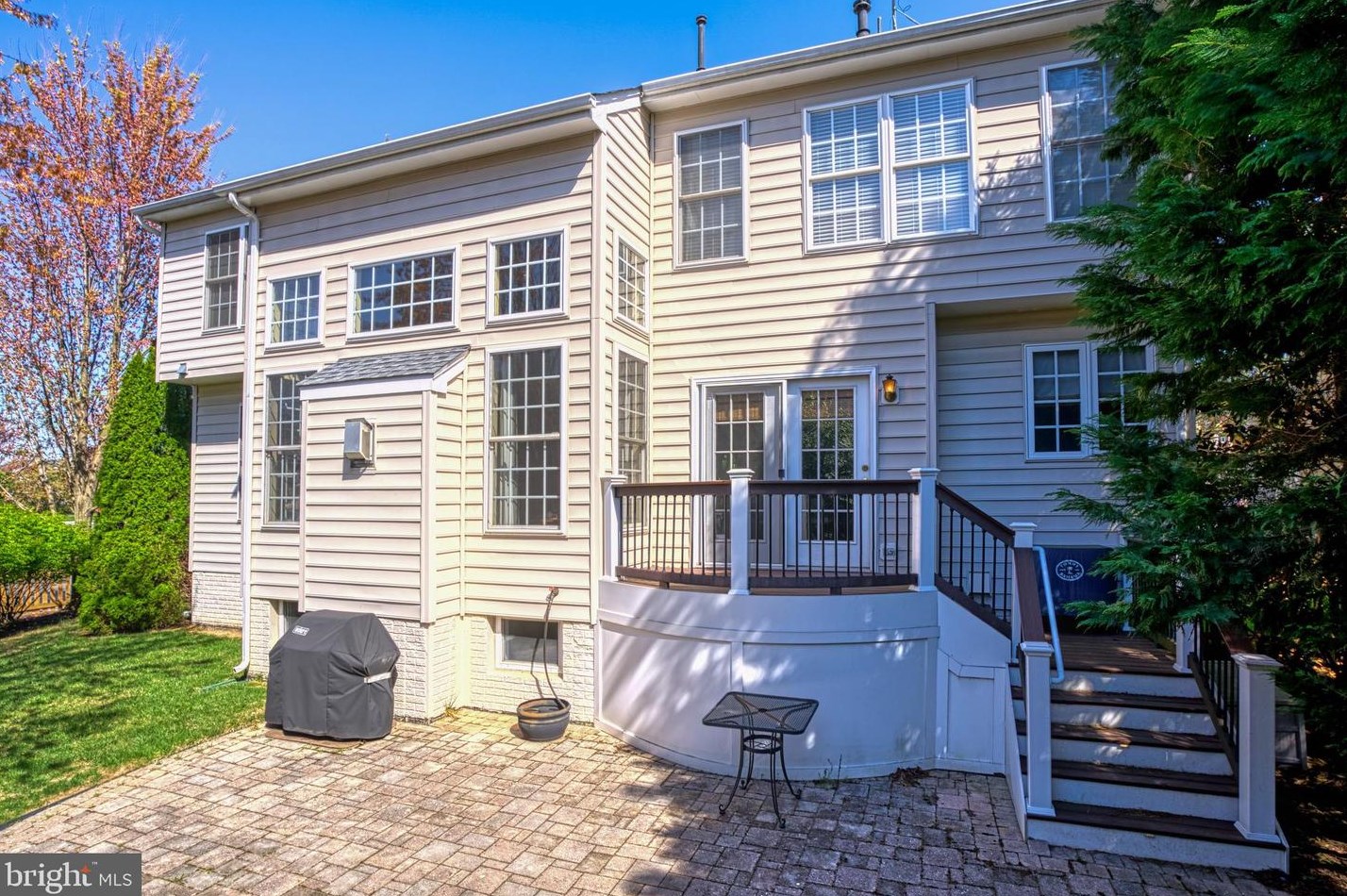 24765 Stone Pillar Dr, Stone Ridge VA  20105-2953 exterior