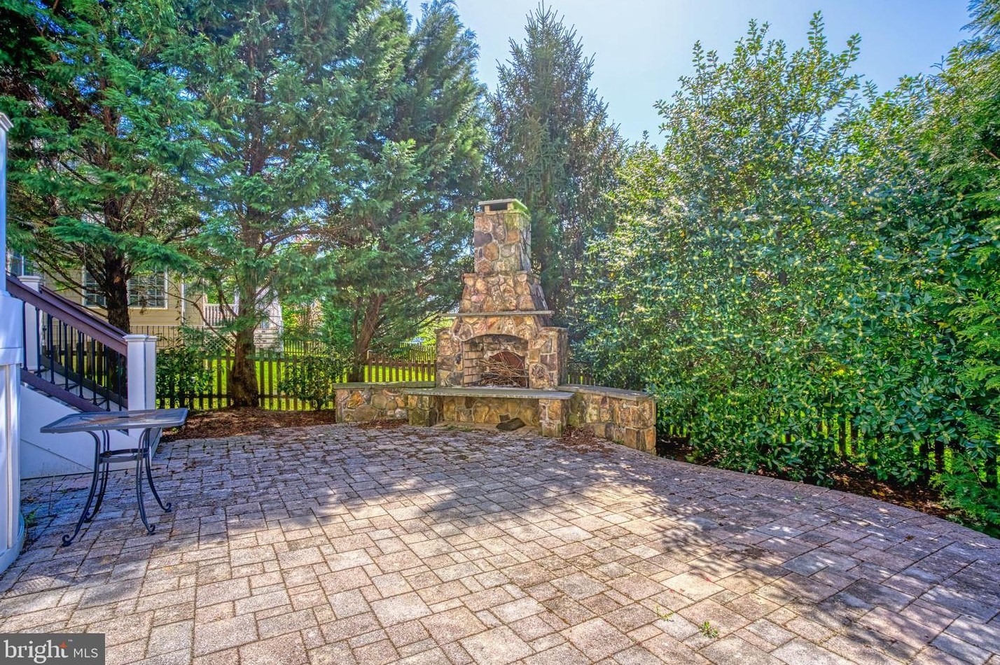 24765 Stone Pillar Dr, Stone Ridge VA  20105-2953 exterior