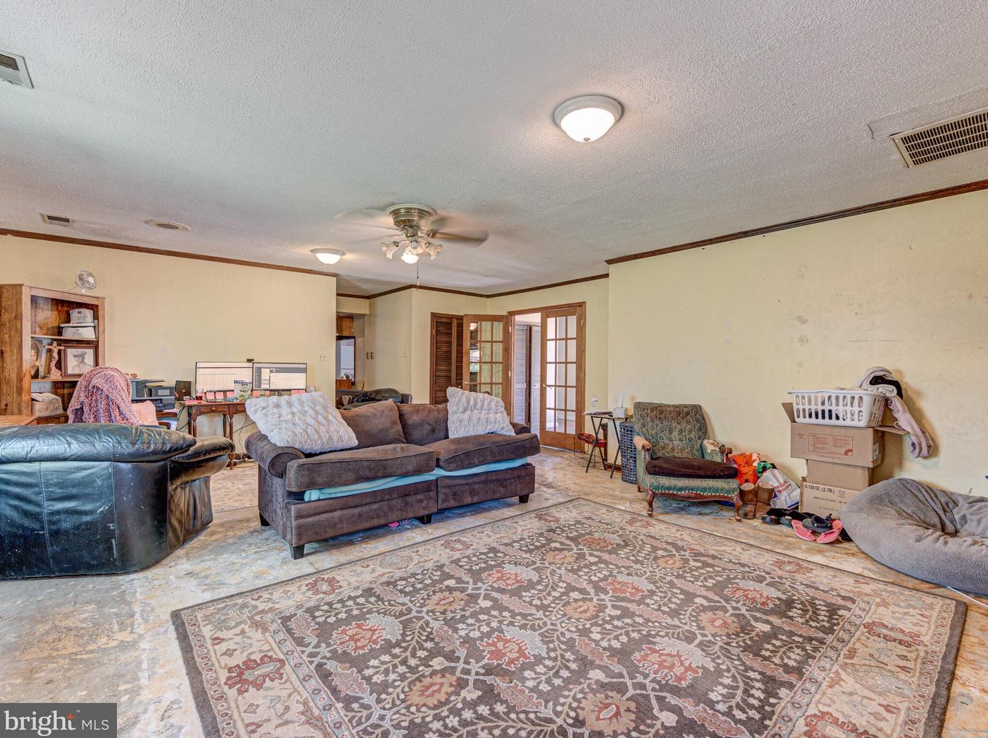 204 Joshua Ct, Dulles VA 20164-4622 exterior