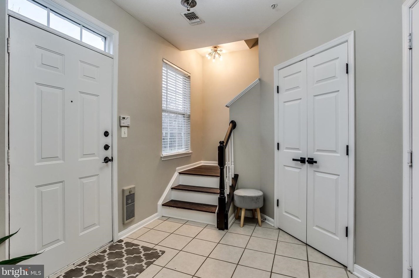 21784 Jarvis Sq, Ashburn, VA 20147-6720