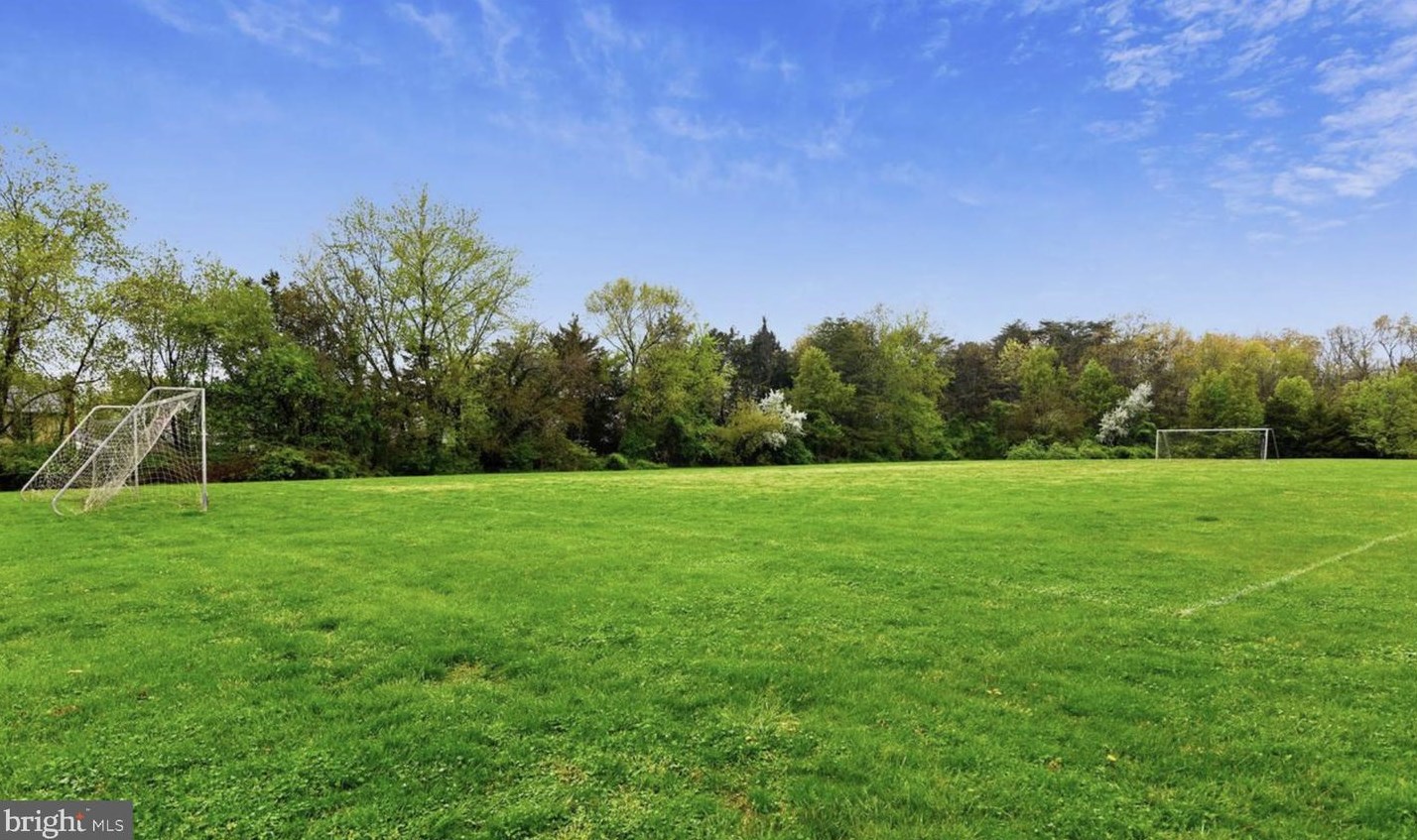 21782 Rockwood Ter, Dulles VA  20164-7035 exterior