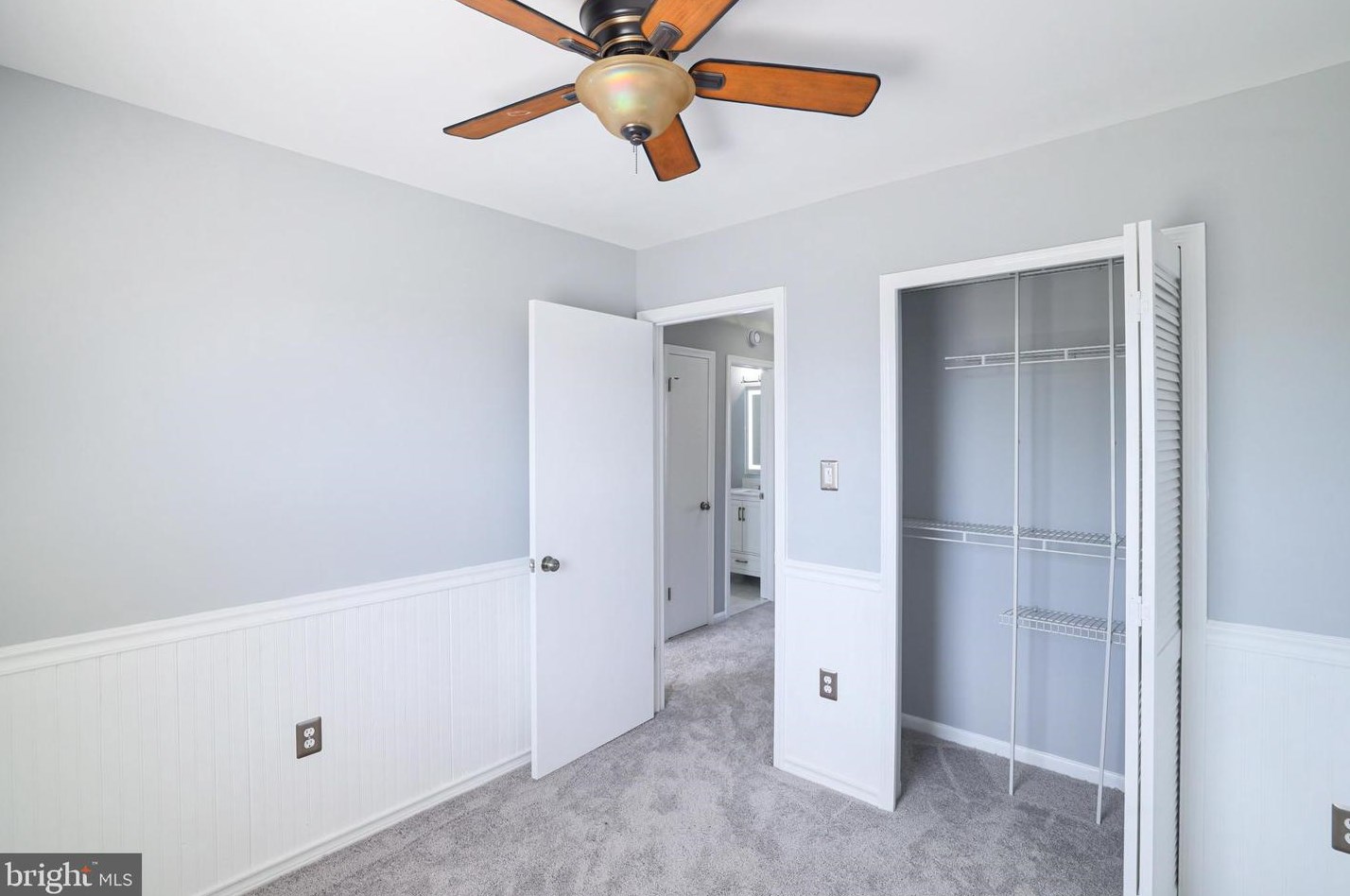 21782 Rockwood Ter, Dulles VA  20164-7035 exterior