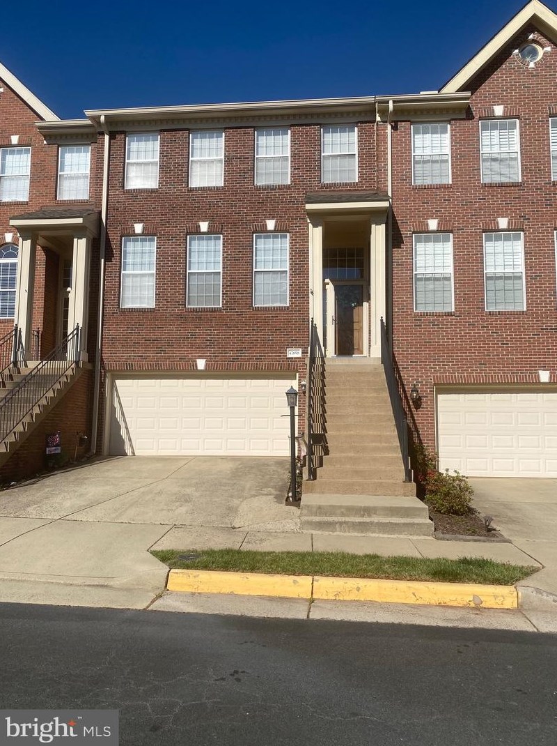 47698 Loweland Ter, Dulles, VA 20165