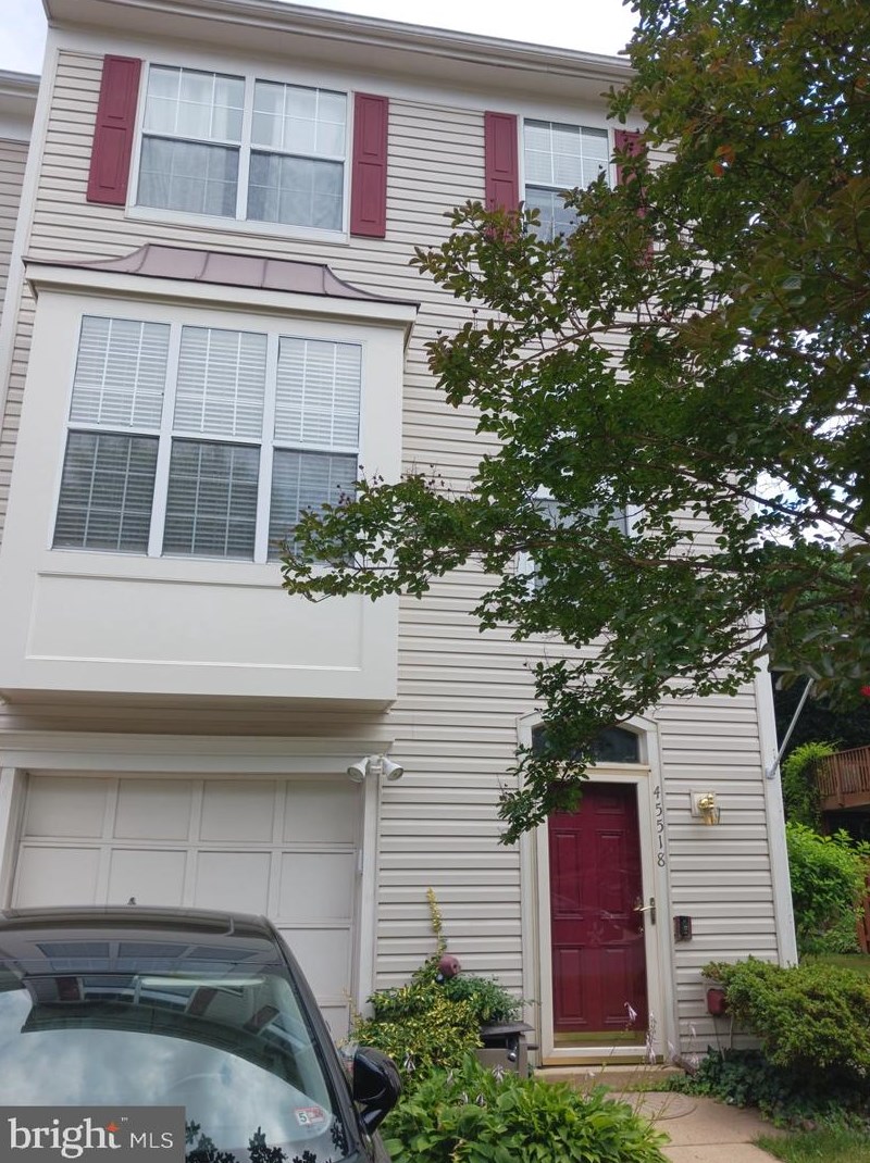 45518 Baggett Ter, Dulles, VA 20166-3027