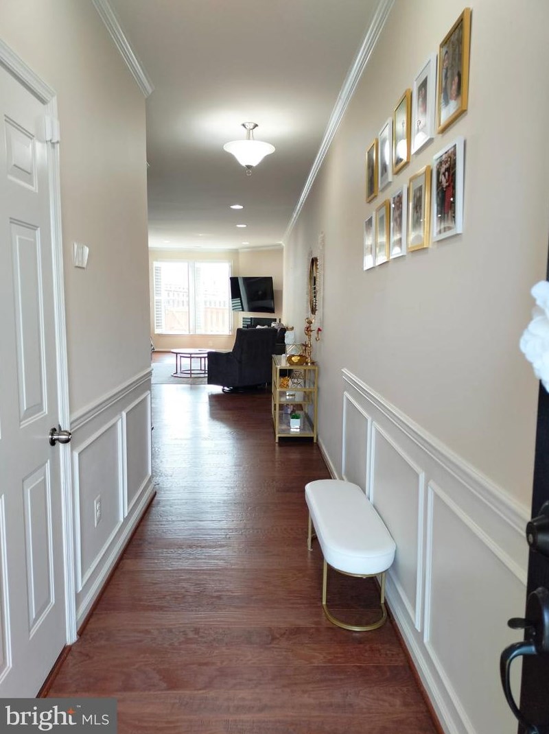 42346 Benfold Sq, Ashburn, VA 20148