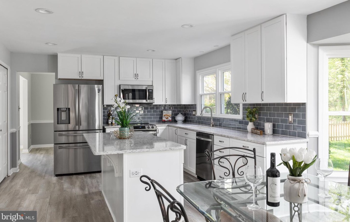 6 Crisswell Ct, Dulles VA exterior