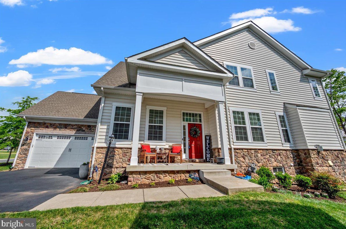 20874 Goose Preserve Dr, Ashburn VA  20148 exterior