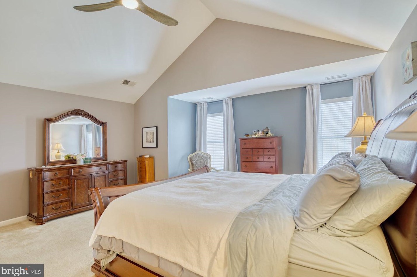 25190 Fortitude Ter, Fairfax VA  20152-6052 exterior