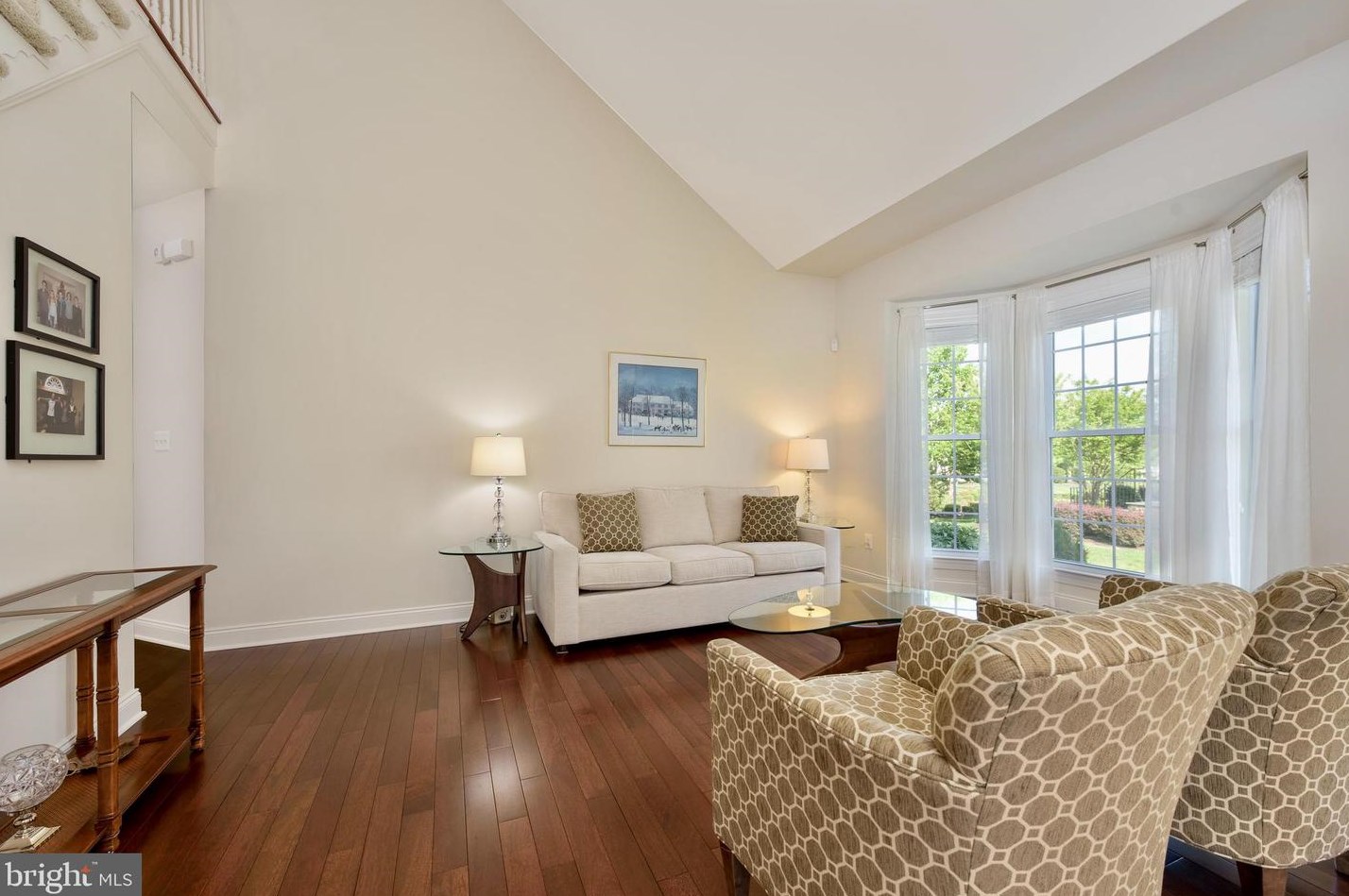 20918 Rocky Knoll Sq, Ashburn VA  20147-5687 exterior