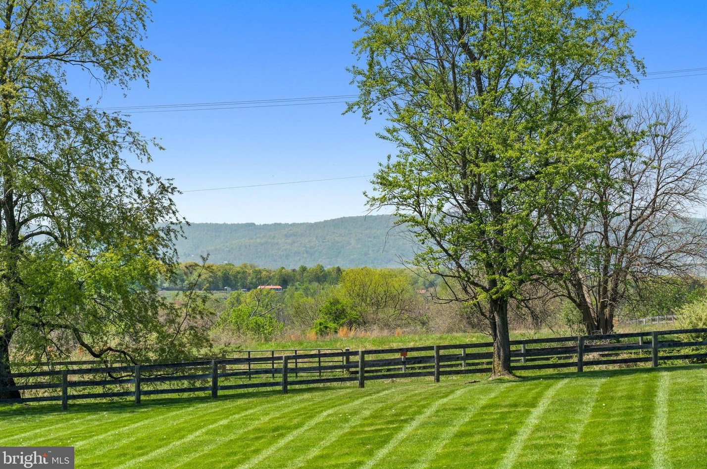 20454 Beaverdam Bridge Rd, Purcellville, VA 20132