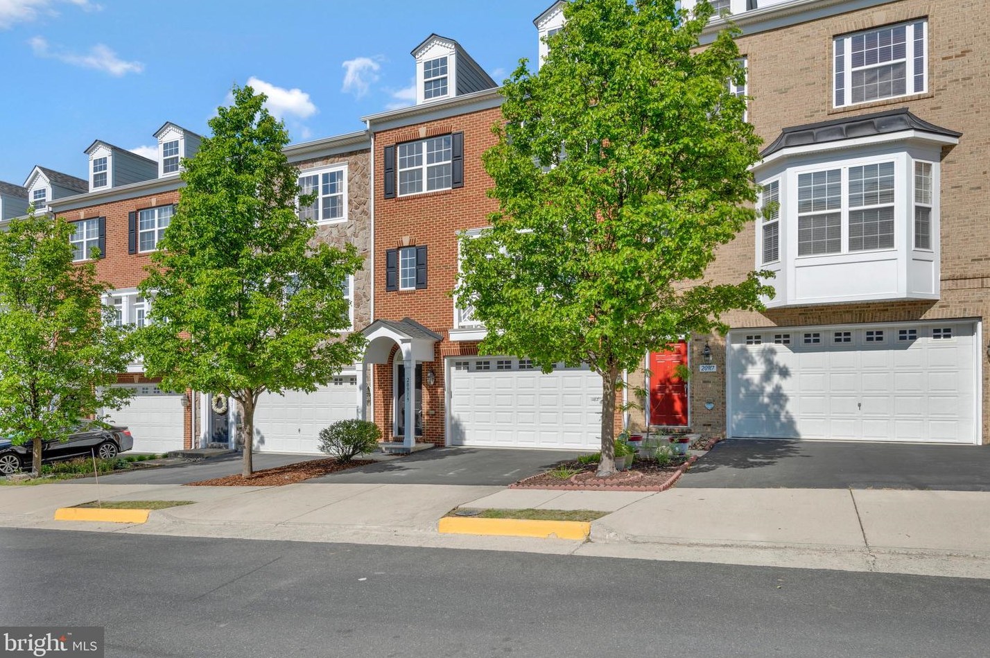 20919 Houseman Ter, Ashburn, VA 20148-4332