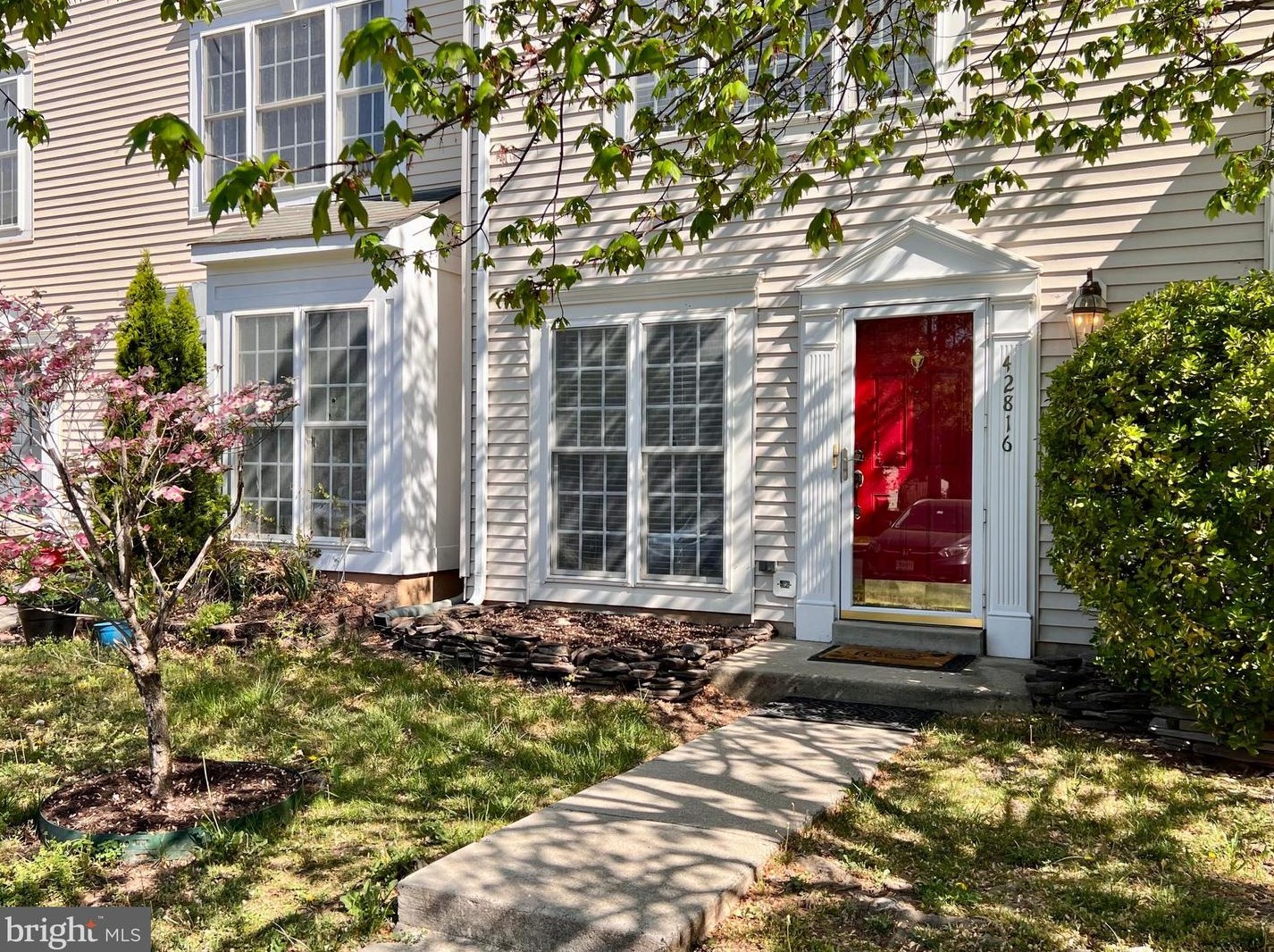42816 Shaler St, Fairfax, VA 20152