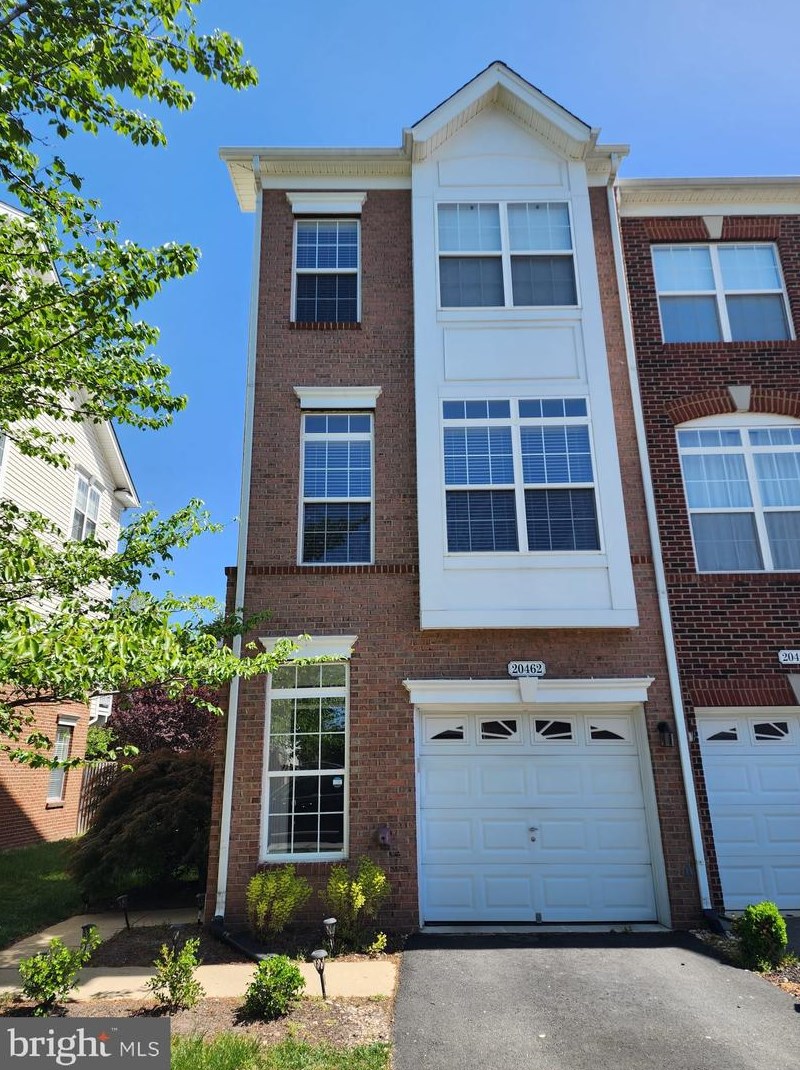 20462 Alicent Ter, Ashburn VA  20147-7016 exterior
