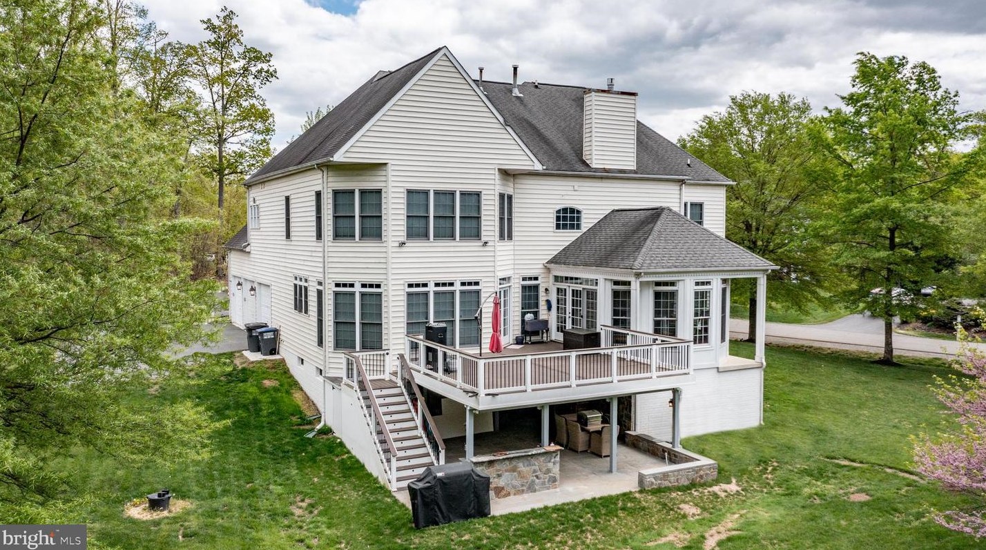 24096 Shady Knoll Cir, Stone Ridge, VA 20105