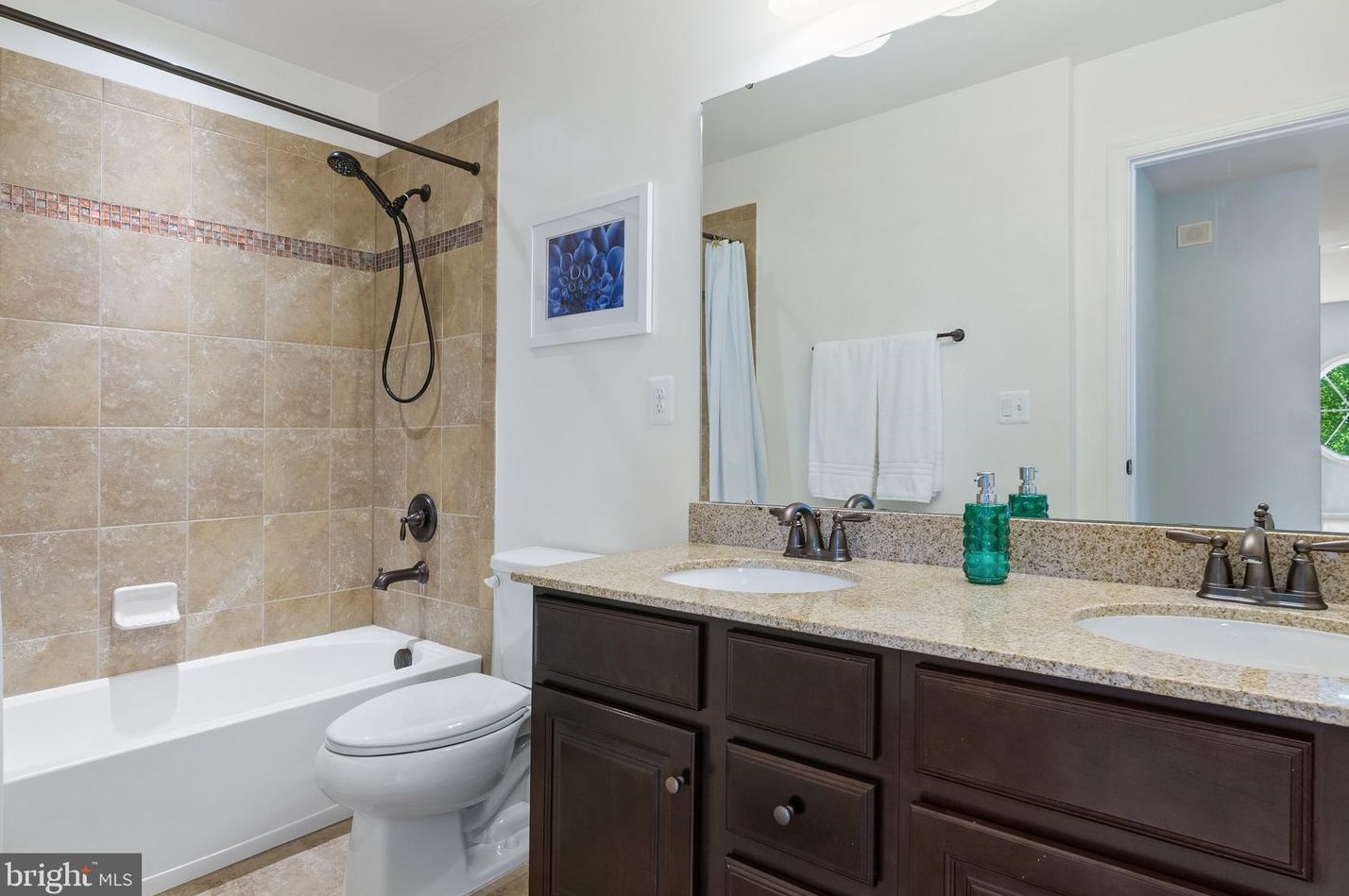 25849 Racing Sun Dr, Stone Ridge VA  20105-5838 exterior