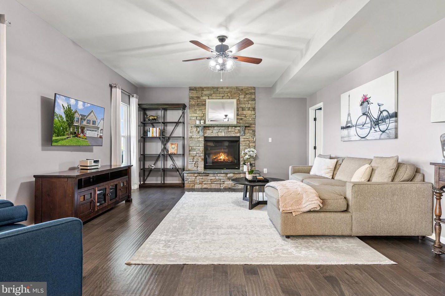 25849 Racing Sun Dr, Stone Ridge VA  20105-5838 exterior