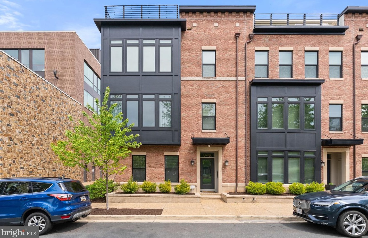 42386 Willow Creek Way, Ashburn, VA 20148