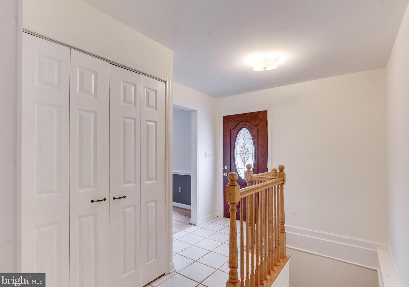 10136 Yorktown Dr, Great Falls, VA 22066