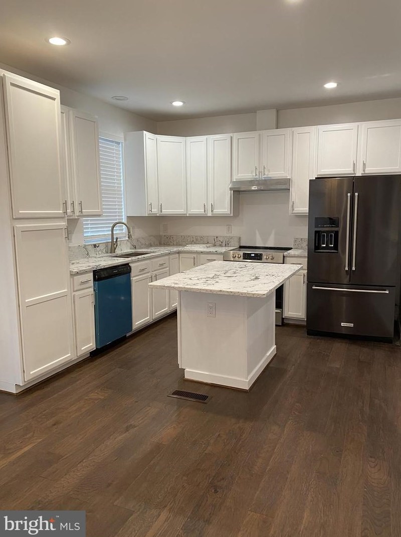 20846 Butterwood Falls Ter, Dulles, VA 20165-2406