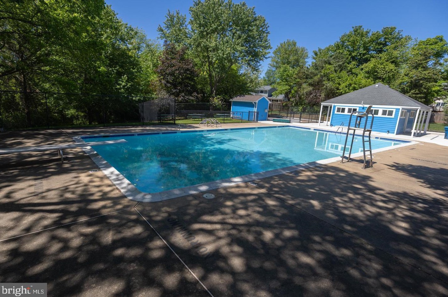 103 Cherry Tree Ct, Dulles VA  20164-2402 exterior