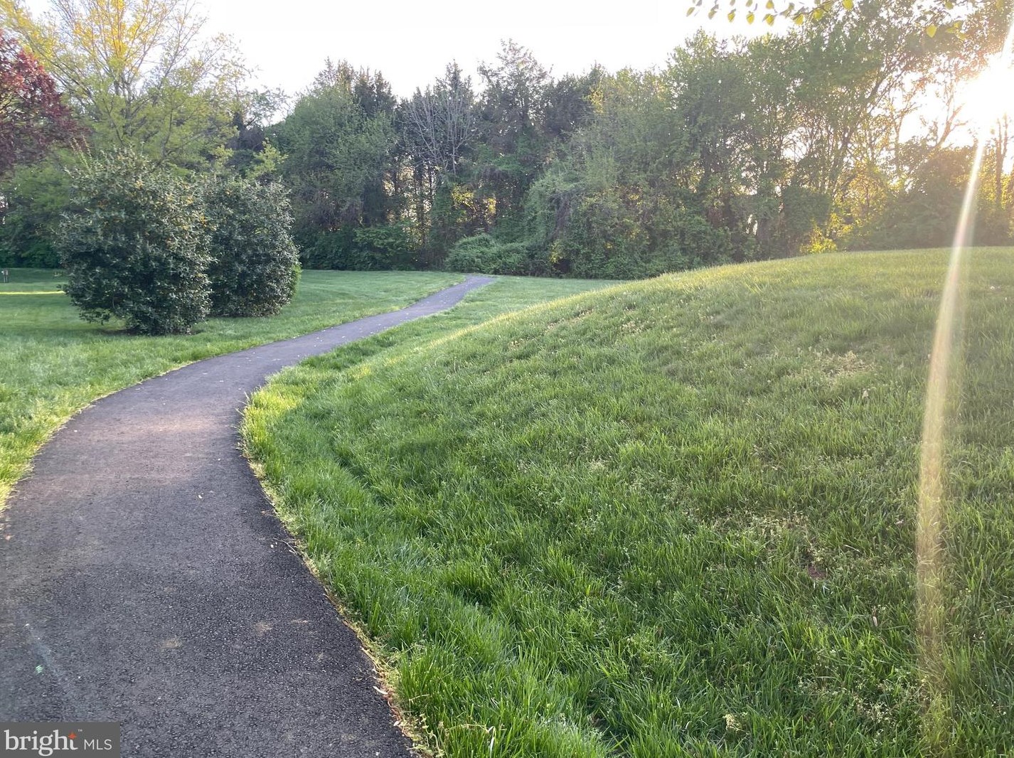 103 Cherry Tree Ct, Dulles VA  20164-2402 exterior