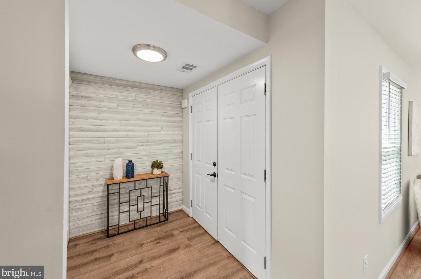 103 Cherry Tree Ct, Dulles VA  20164-2402 exterior