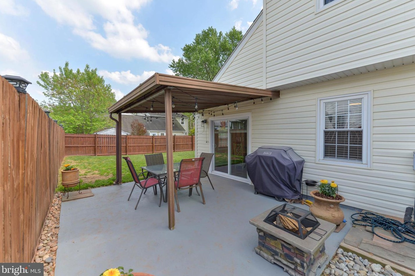 103 Cherry Tree Ct, Dulles VA  20164-2402 exterior